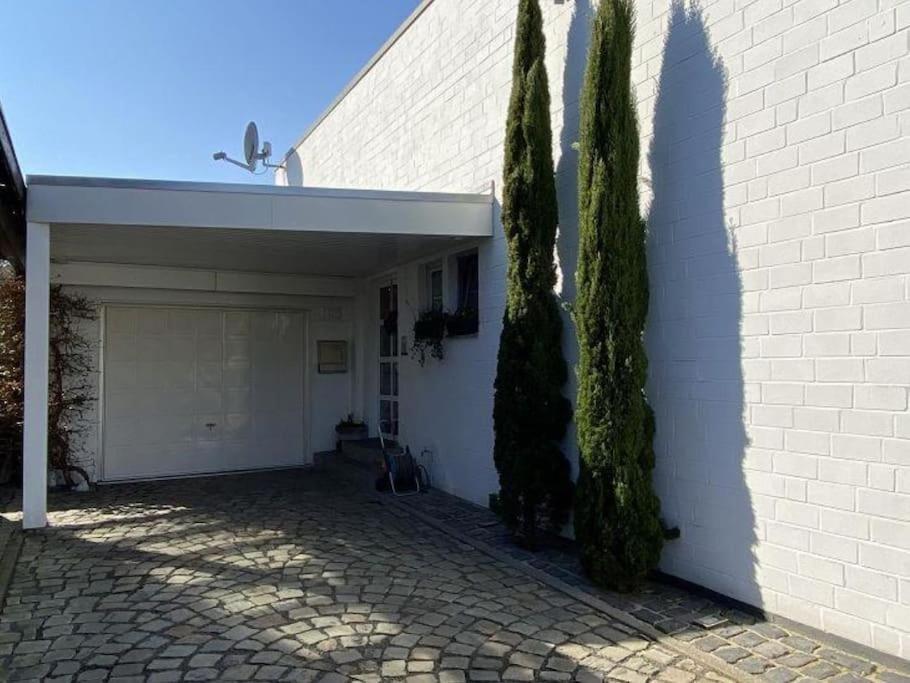 Appartement Kernsan. Souterrain-wohnung 60qm Mit Pool Blick